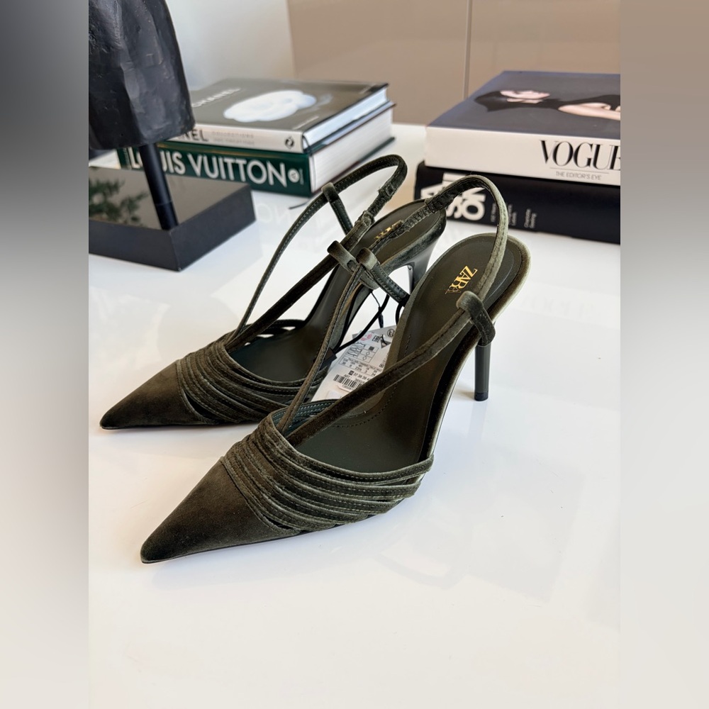 Zara Velvet Slingback Heels Dark Green Size 6